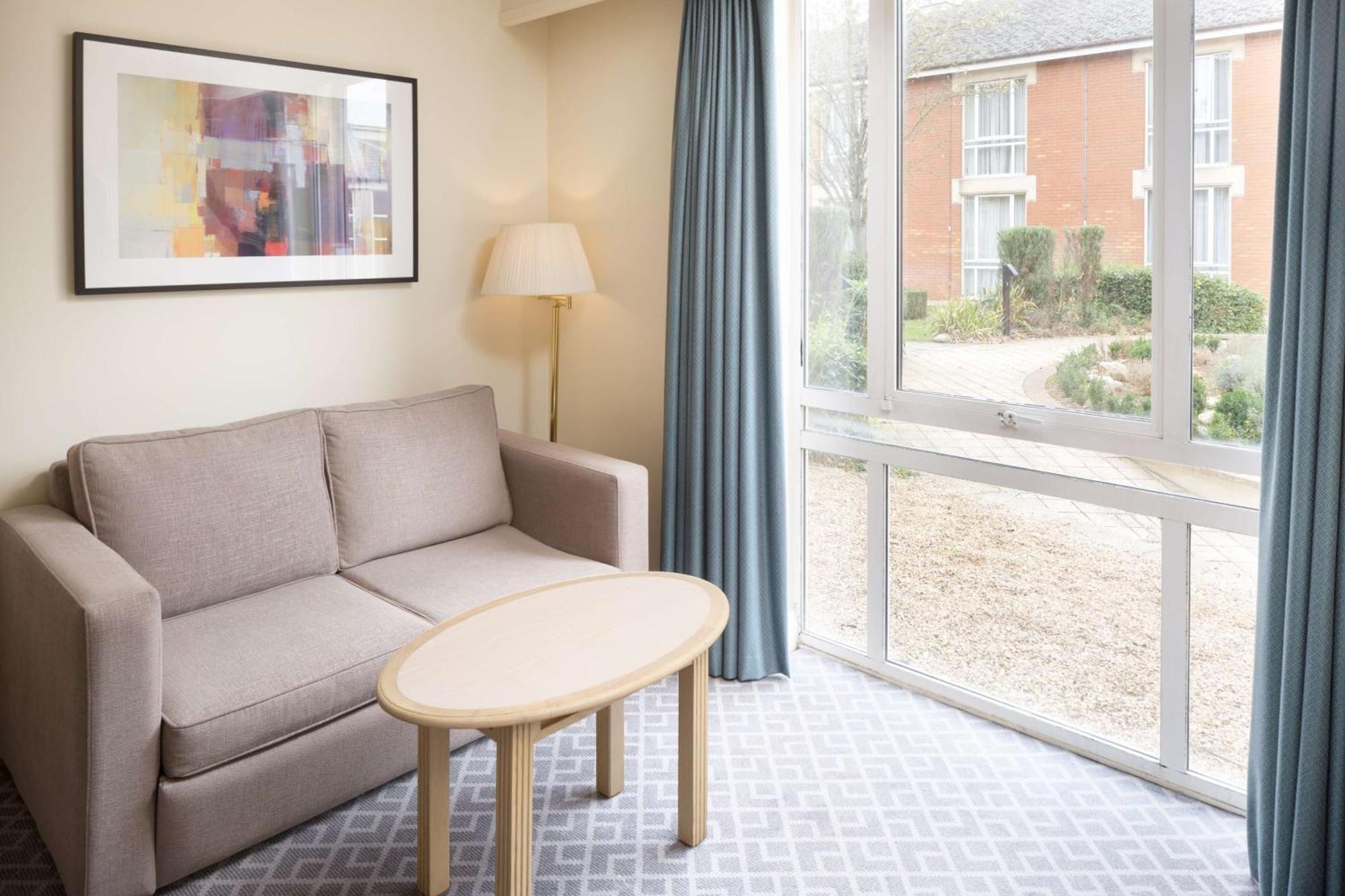Hilton Northampton Hotel Luaran gambar