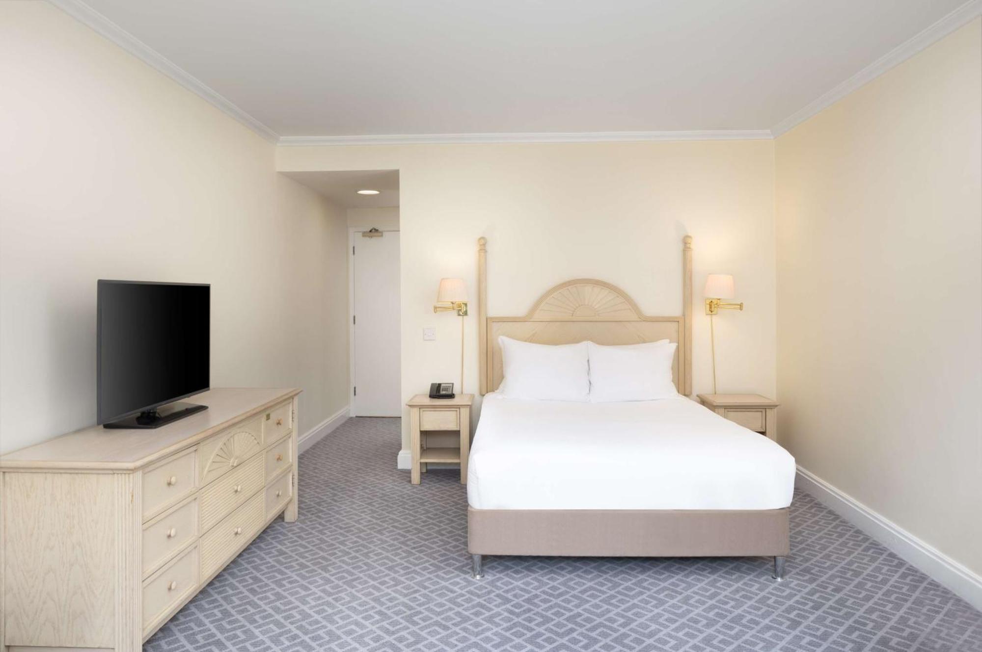 Hilton Northampton Hotel Luaran gambar