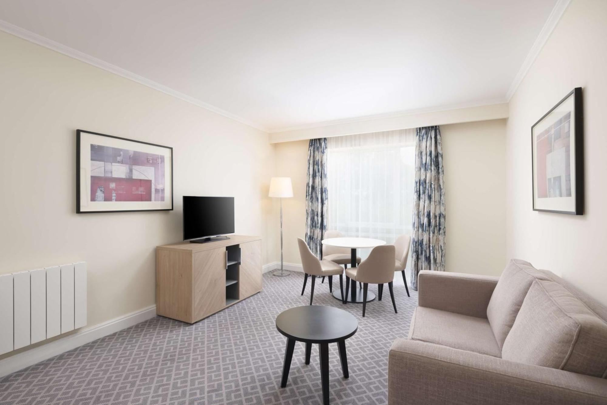 Hilton Northampton Hotel Luaran gambar